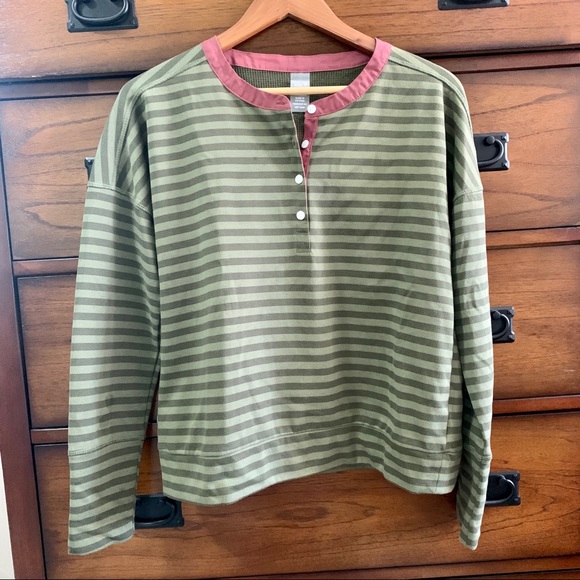 Mountain Hardwear | Pembroke Rugby Long-Sleeve Top - Picture 4 of 11